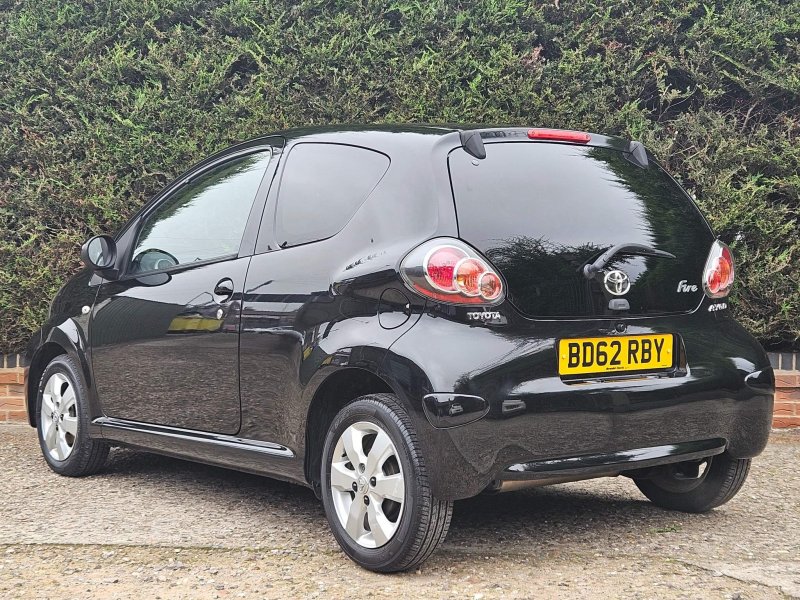 TOYOTA AYGO