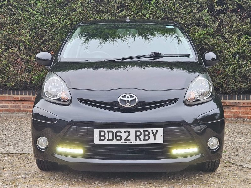 TOYOTA AYGO