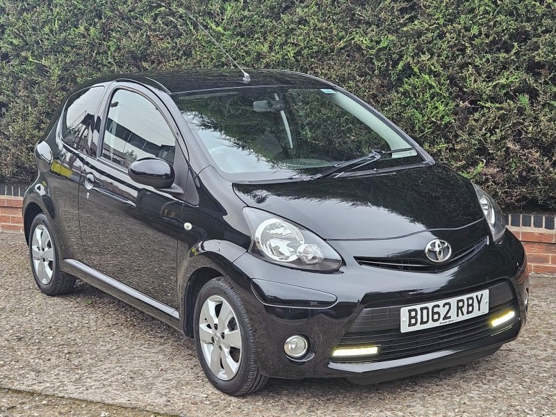 TOYOTA AYGO