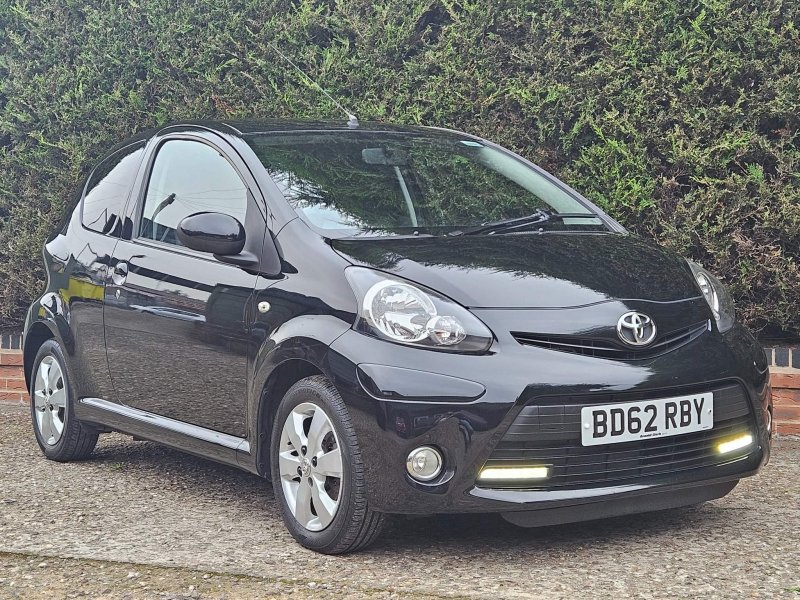 TOYOTA AYGO