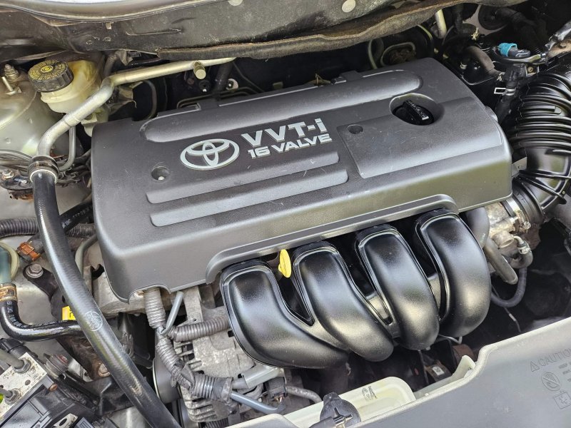 TOYOTA COROLLA VERSO