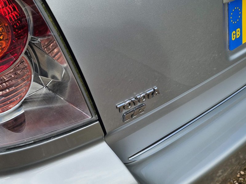 TOYOTA COROLLA VERSO
