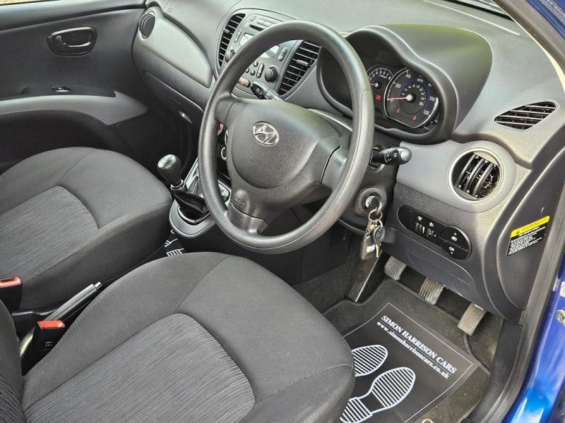 HYUNDAI I10