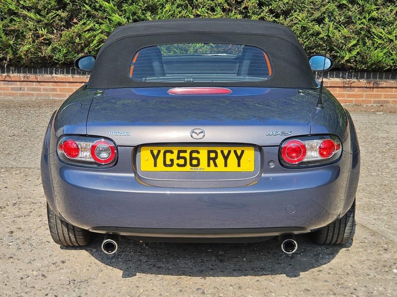 MAZDA MX-5
