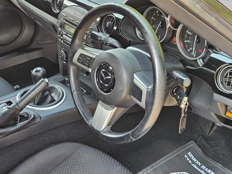MAZDA MX-5