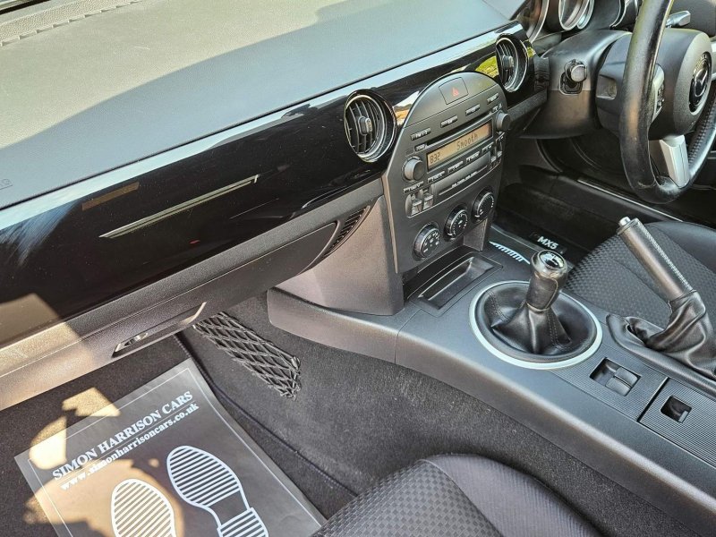 MAZDA MX-5
