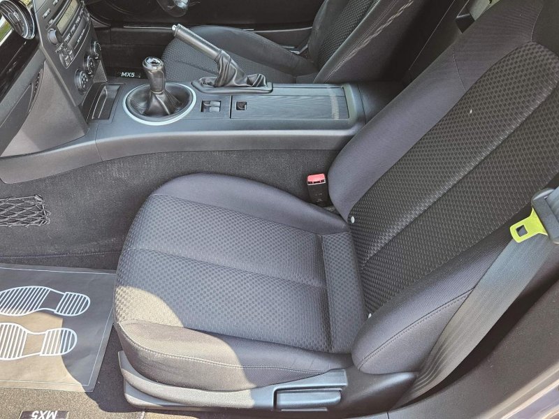 MAZDA MX-5