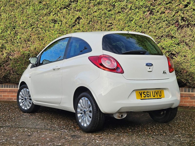 FORD KA