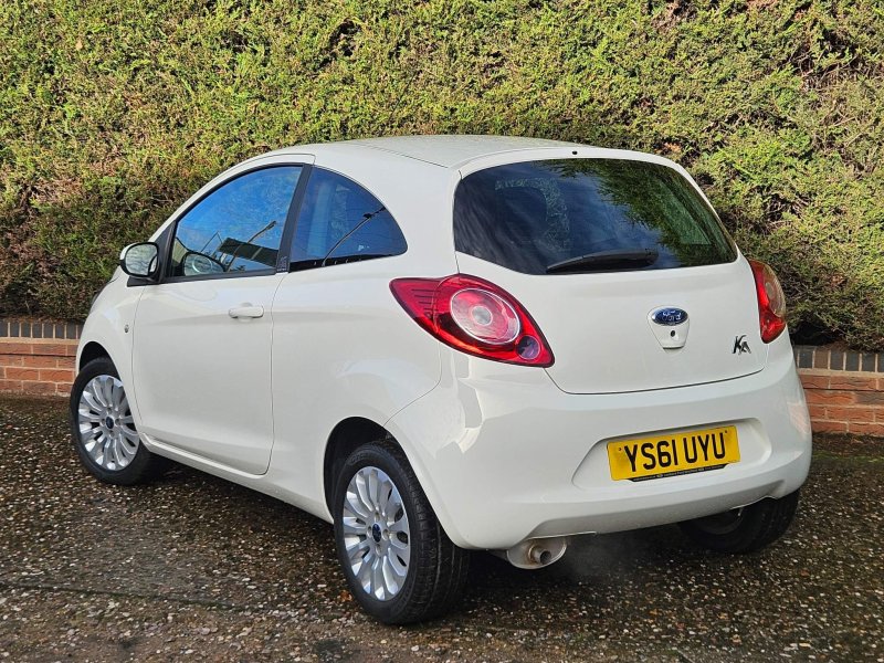 FORD KA