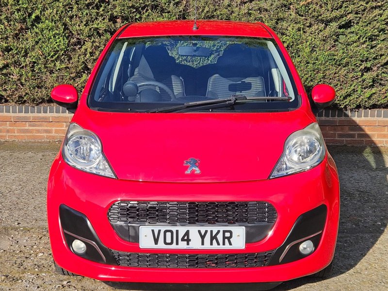 PEUGEOT 107