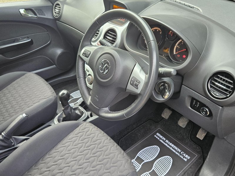 VAUXHALL CORSA