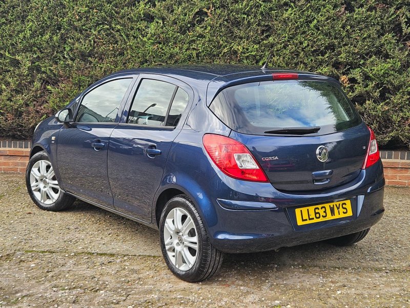 VAUXHALL CORSA