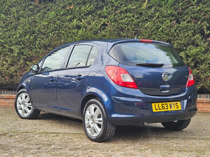 VAUXHALL CORSA