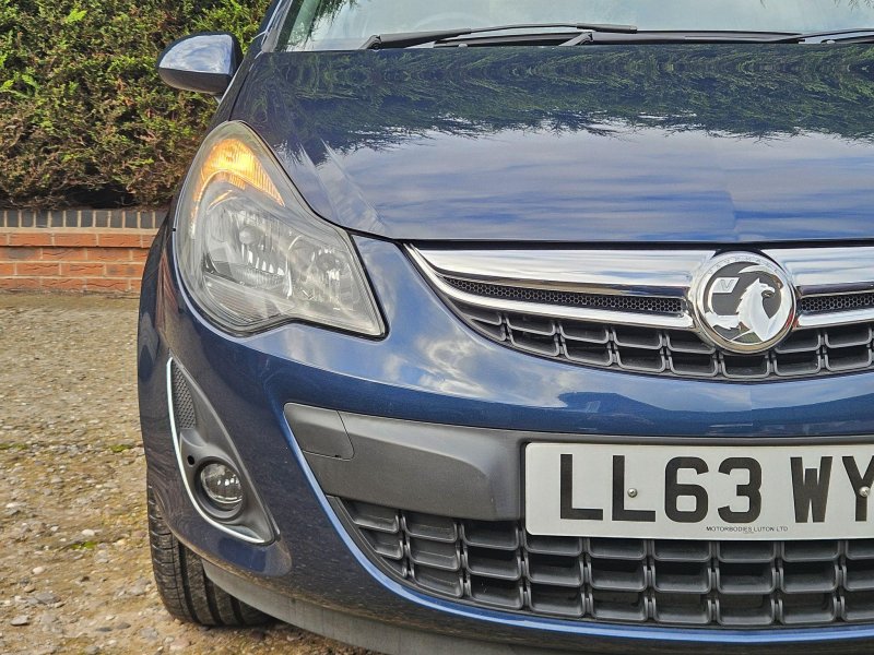VAUXHALL CORSA