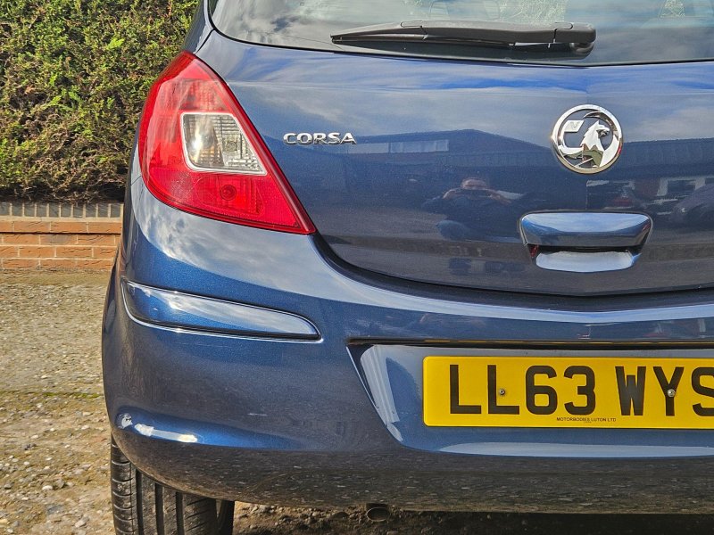 VAUXHALL CORSA