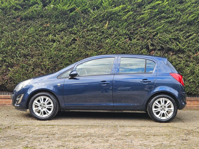 VAUXHALL CORSA