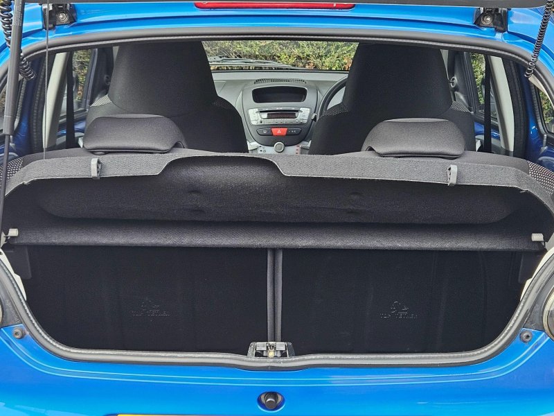 TOYOTA AYGO