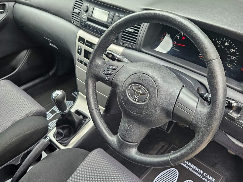 TOYOTA COROLLA