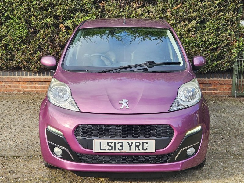 PEUGEOT 107