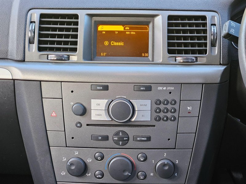 VAUXHALL VECTRA