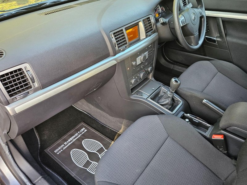 VAUXHALL VECTRA