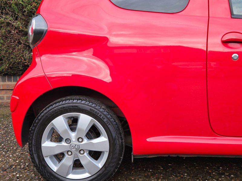 TOYOTA AYGO