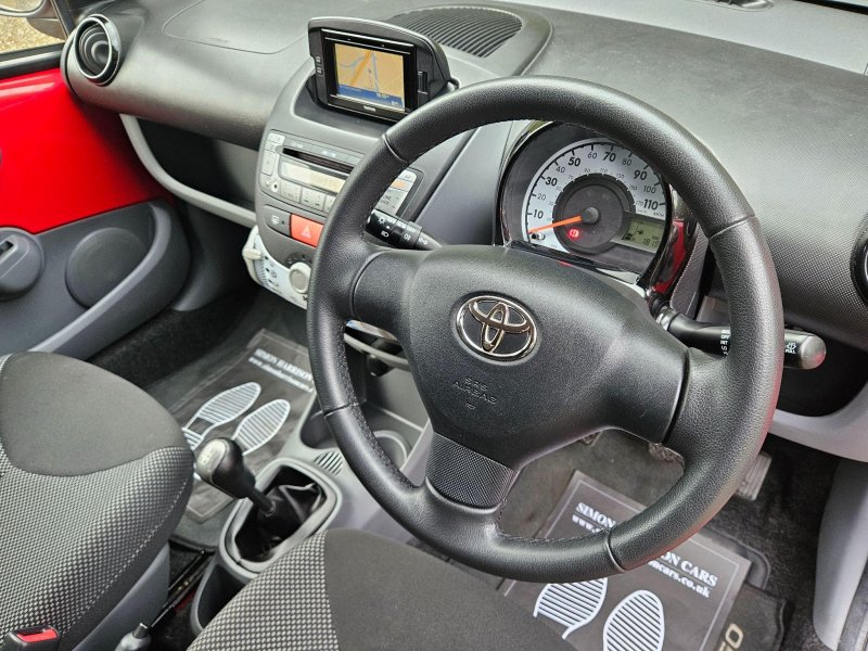 TOYOTA AYGO
