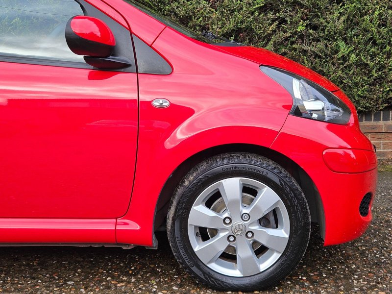 TOYOTA AYGO