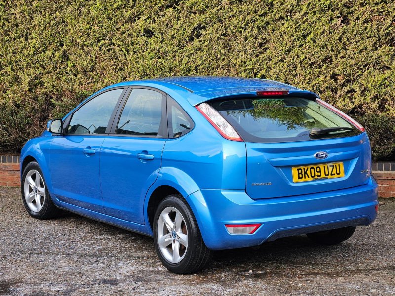 FORD FOCUS