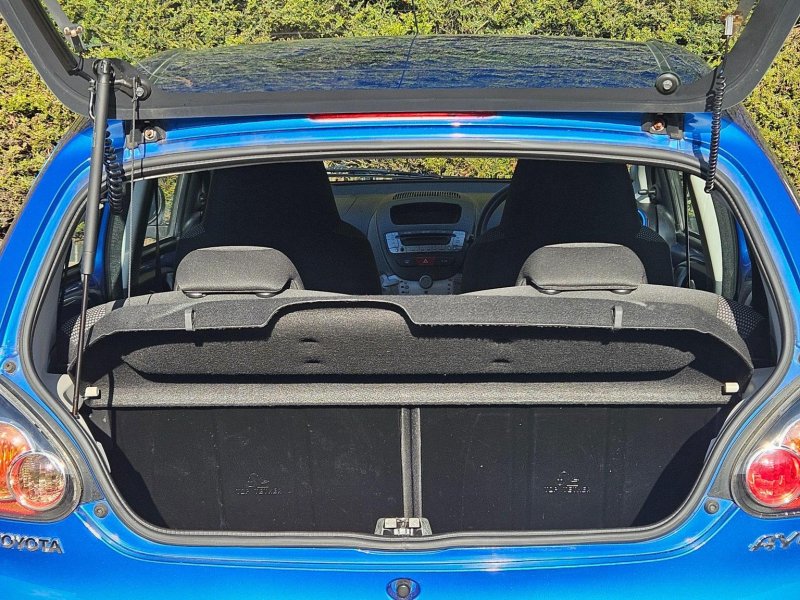 TOYOTA AYGO