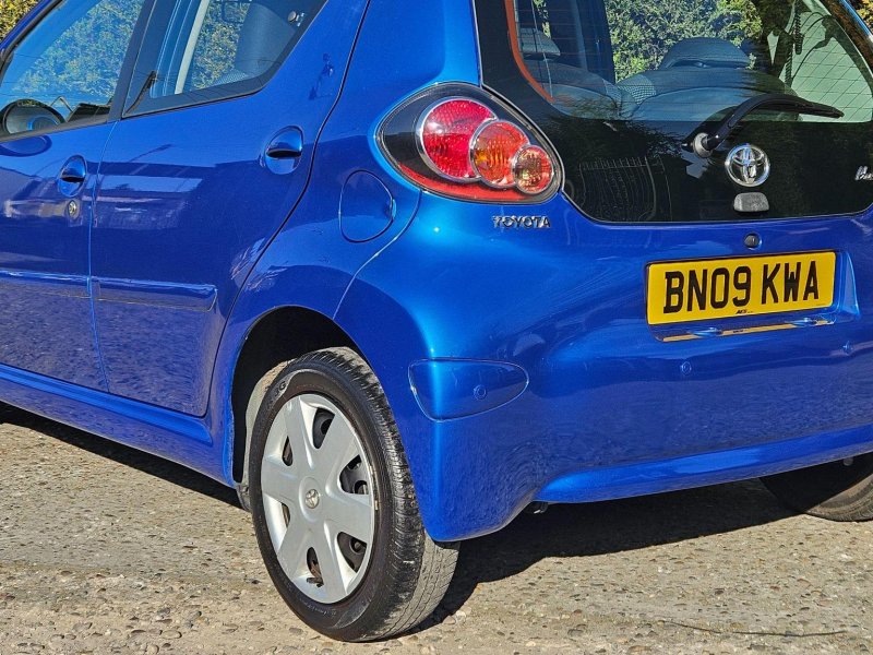 TOYOTA AYGO