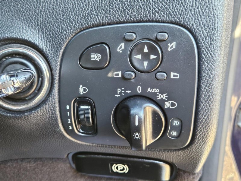 MERCEDES-BENZ CLK
