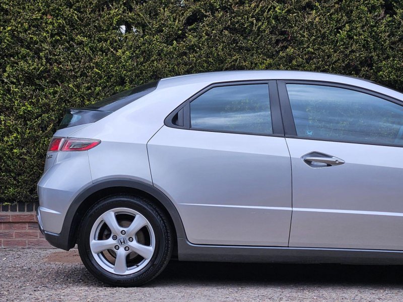 HONDA CIVIC