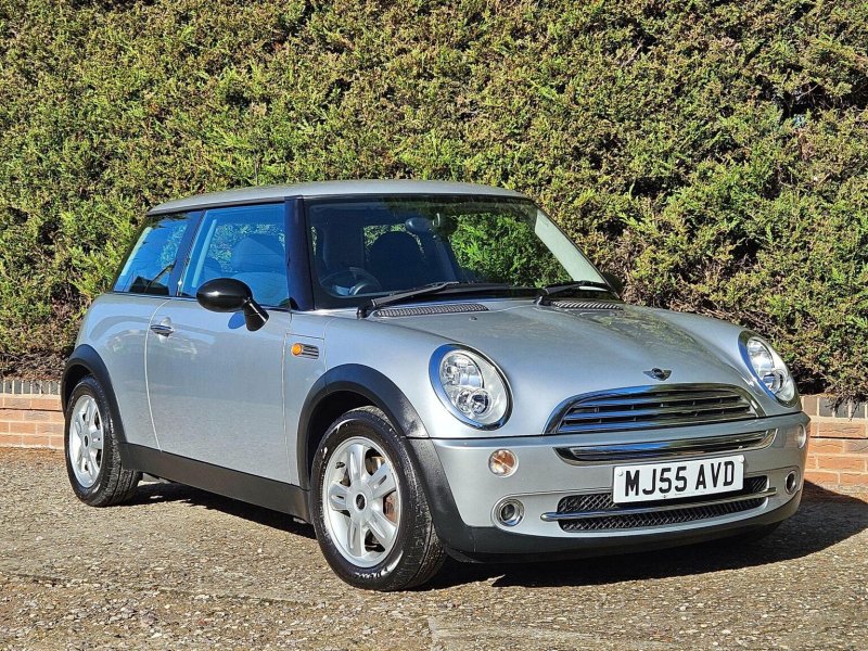MINI HATCH 1.6 One Euro 4 3dr